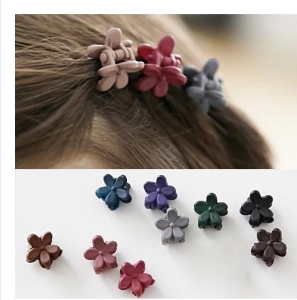 20Pcs/lot New Cute Pastic Acrylic Flower Shape Mini Hair Claw Clips For Baby Girls Women Wedding Hair clamps Accessories