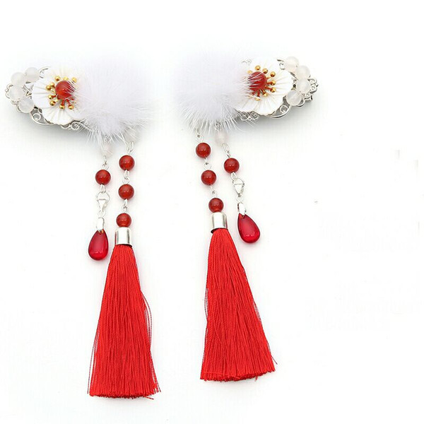 Small Hairpin Stepping In The Snow To Look For Plum And Matching With Warm Winter Plum Headdress Tassel Step Shake Delica