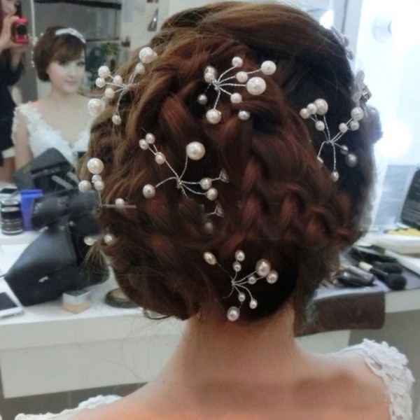 2018 Wedding bride bridesmaid headdress beads flower Flower shape pearl hairpin Suitable for all hair styles Beautiful shape.