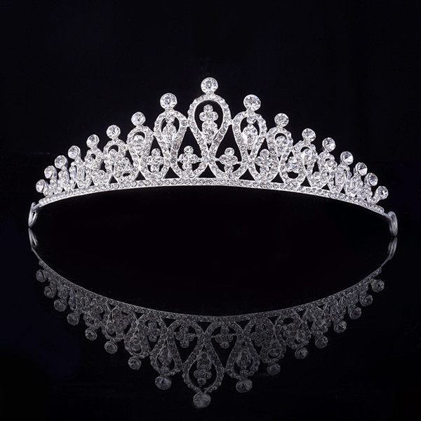 Bridal Tiara Crown Vintage Bride wedding headband girls tiaras and crowns for women Headdress Simple Stylish Female Hair Accessories