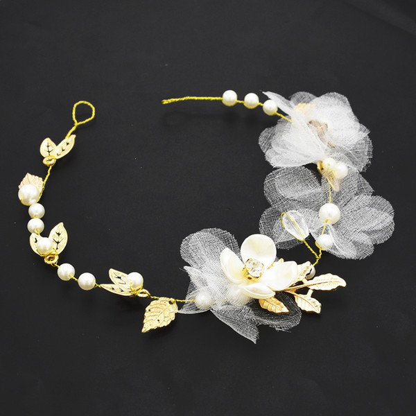 New fashion fashion personality pearl flower bride headdress hand-woven leaves wedding photography hair ribbon Jewelry Gift