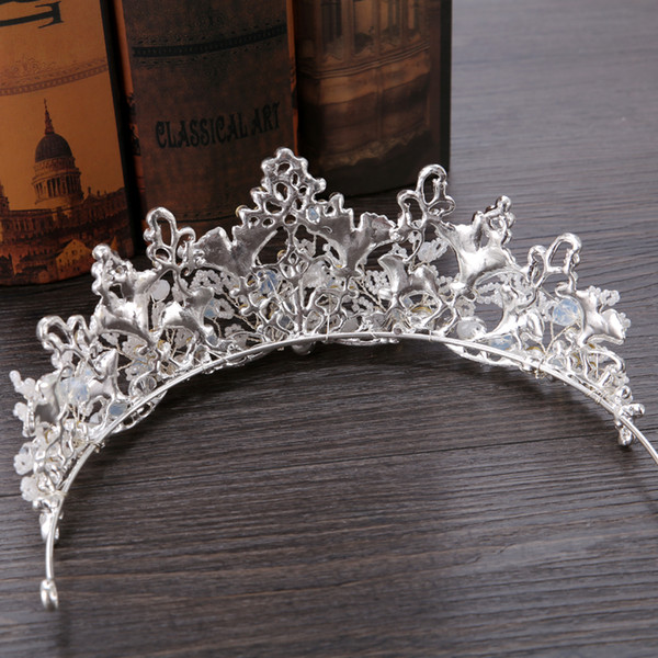 2017 New Vintage Silver Crystal Bride Crown Hair Jewelry Handmade Pearl Rhinestones Queen Wedding tiara Hair Accessories HG222