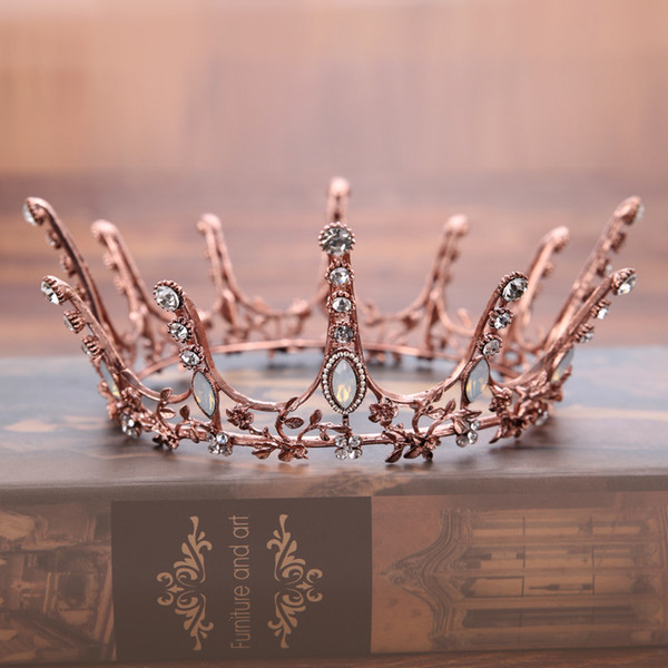 Vintage Baroque Rhinestone Tiaras Simple Hollow Flower Metal Round Crown Headwear For Bride Romantic Wedding Jewelry Accessories Wholesale