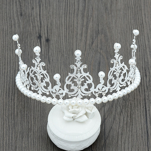 10 pcs Cake Decorations Elegant birthday Princess Crown White Crystal Pearl Cake Decoration Crown