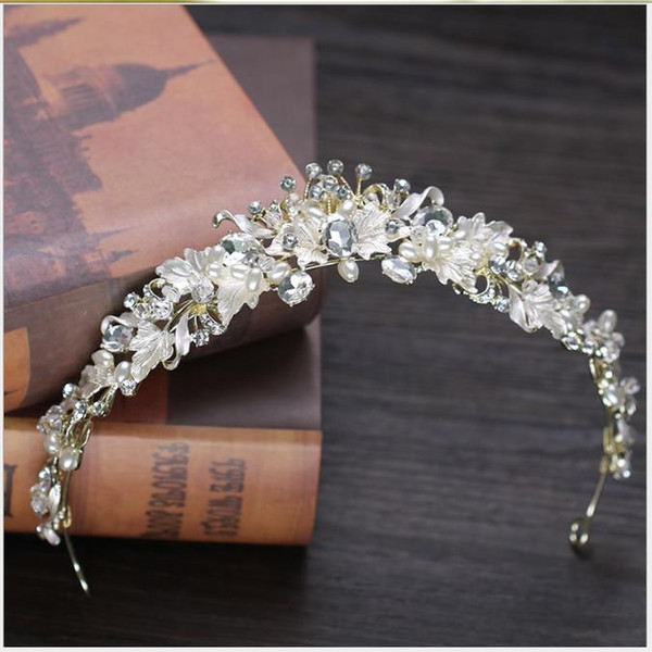 Diamond-inlaid Korean Beautiful Hair Crown New Crown Bride Headdress of 2019