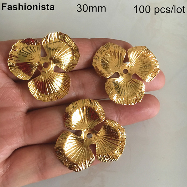 100 pcs -30mm Metal Casted Flower Bead Caps,Gold-color,Thick Metal 3 Petal,Simple Metal Flowers,Handmade Jewel Crafts Findings