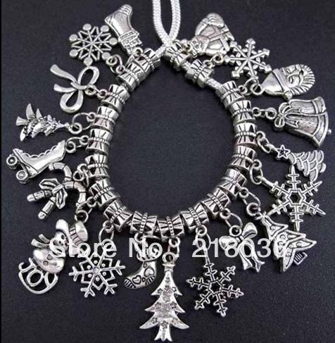 200pcs Mix Vintage Silver Christmas Day Lucky Charms Pendants Beads For European Bracelet Jewelry Making Accessories Valentine's Gift C823