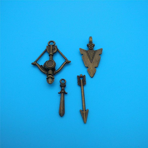 Mixed Tibetan Bronze Archer spearhead Charms Pendants Jewelry Making Bracelet Necklace Fashion Jewelry Accessories DIY Gifts HOT V137