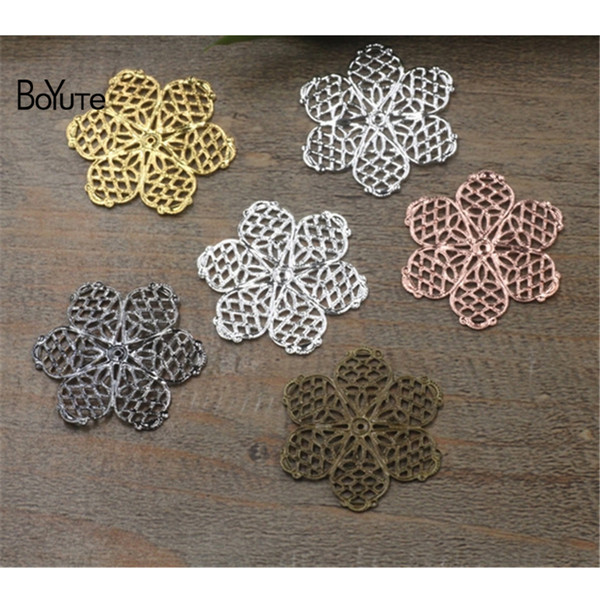 BoYuTe 100 Pcs 7 Colors 28MM Hollow Out Charms Flower Wholesale Filigree Brass Material Vintage Pendant Charms DIY Jewelry