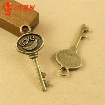 31*13MM Antique Bronze Vintage key charm beads - Love moon, DIY bulk key pendant, Korean jewelry wholesale small souvenir charms