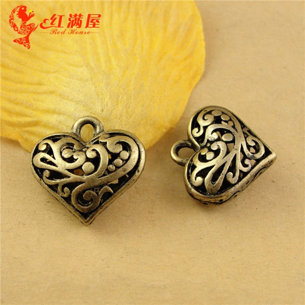 18*20MM Hollow retro filigree Heart Pendant DIY jewelry accessories wholesale, 2014 bulk charms, engraved charms for necklaces