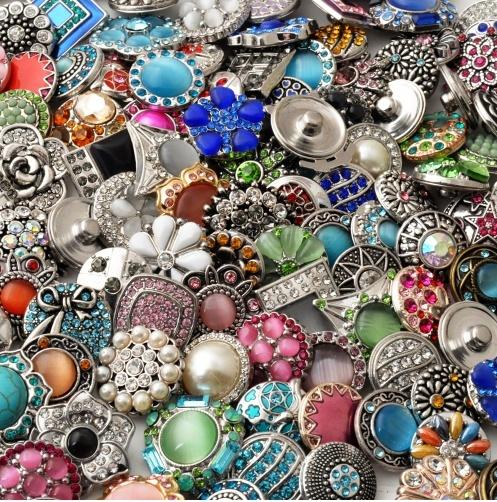 Fashion 50pcs/lot Mix Many Rhinestone Styles Metal Charm 18mm Snap Button Bracelet For Women DIY Snap Button Jewelry gifts