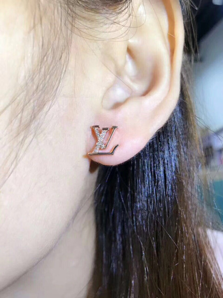 925 New Luxury Brand Designer Stud Earrings Letters Ear Stud Earring Gold Silver Jewelry Accessories Gift for Women Girls Free Shipping