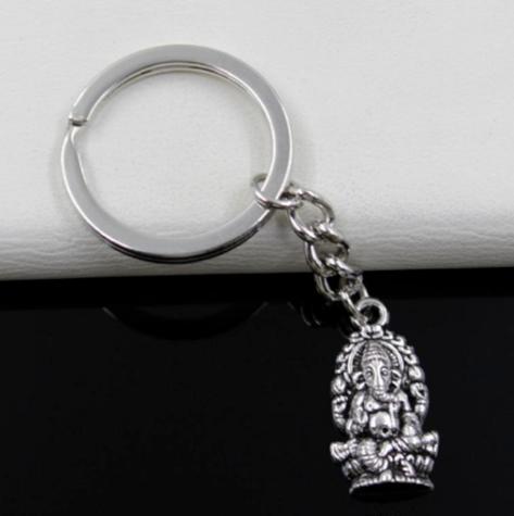 Fashion 20pcs/lot Key Ring Keychain Jewelry Silver Plated Religion Thailand Ganesha Buddha Charms