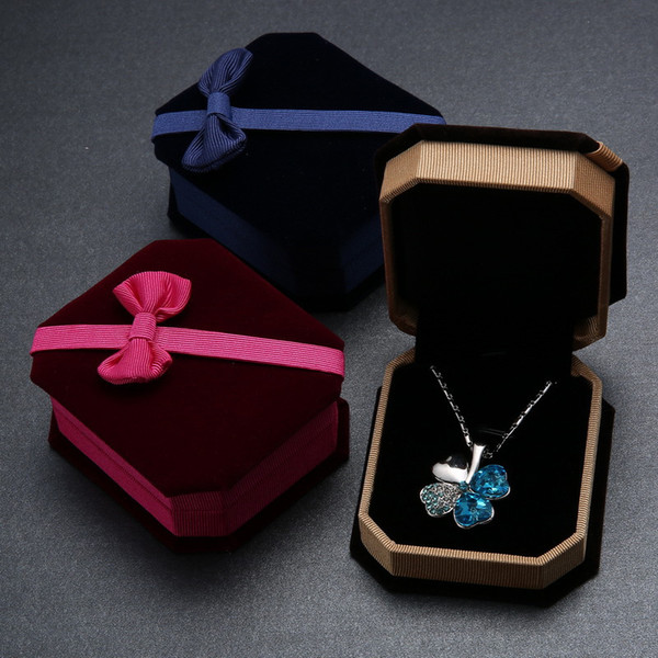 Jewelry Gift Box Velve Neclace Packing Boxes Necklace Earrings Ring Chain Display Case Pendant Box 4 Colors 7.9*6.7*3.3cm