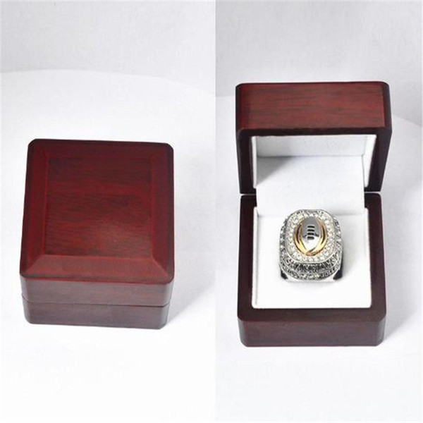 Fashion Championship Rings Box 6.6*6.6*4.5cm, Red Box Retro Style Jewelry Box For Display, WITHOUT RING 2019032711