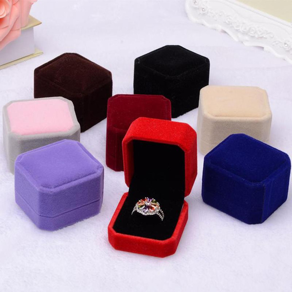 2017 new fashion 10 color square velvet jewelry box red gadget box necklace ring earrings box J015