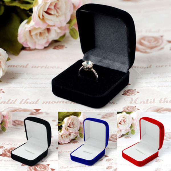 Fashion Velvet Engagement Wedding Earring Ring Pendant Jewelry Display Box Gift