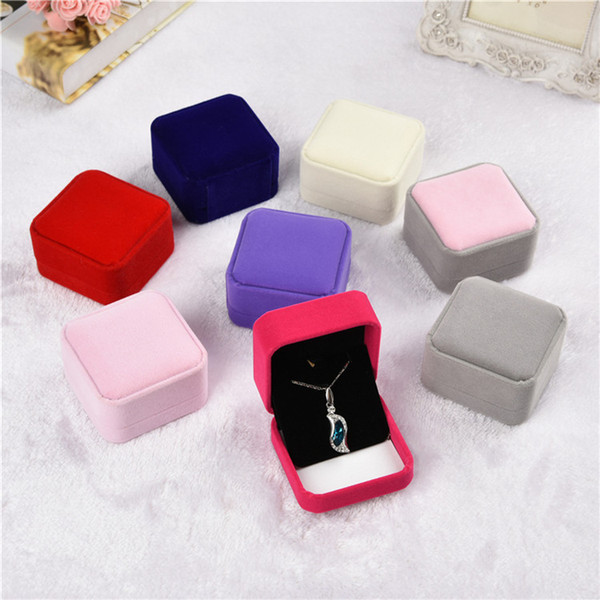 hot selling Artificial Flocking velvet necklace gift box jewelry box spot wholesale can be customized LOGO packing box factory