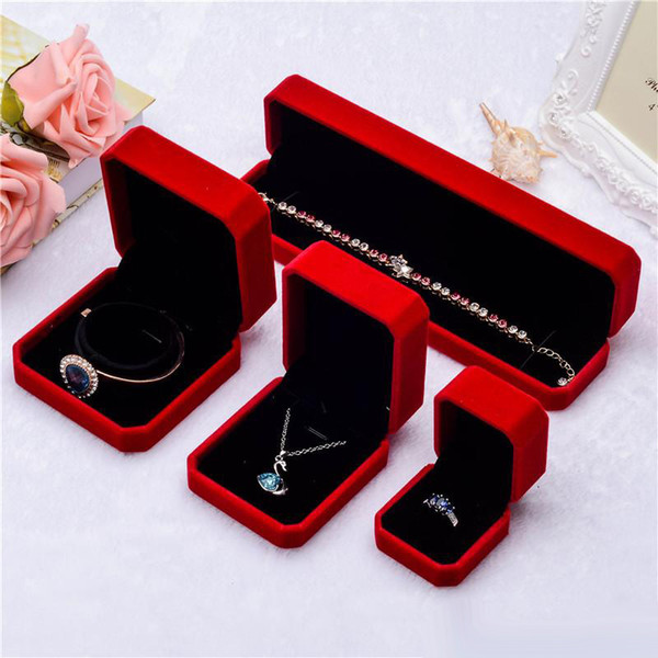 New Arrival Red Velvet Jewelry Gift boxes For Pendant Necklace Rings bracelet Bangle women Wedding Engagement Jewelry Packaging Display Case