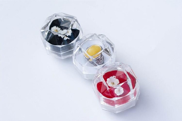 Acrylic Jewelry Display Boxes Ring /Ear Stud Display Jewelry Boxes Acrylic See Through 39x39mm Display Boxes