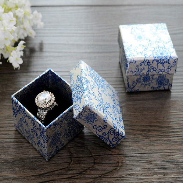 5 * 5 * 3.8 cm Jewelry Box of Europe Type Ring Earrings Box Jewelry Packing Box