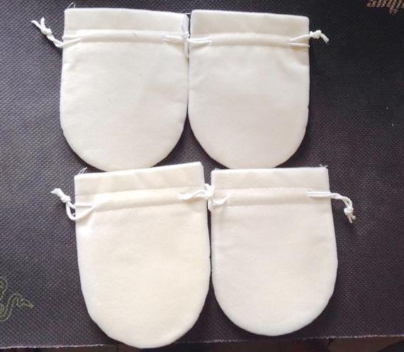 20pcs size 10*8cm cream color Pan Jewelry Pouches O Jewelry Packaging Bags Bracelets Pouches