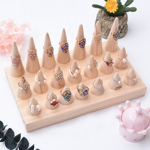 Natural Unpainted Wooden Ring Jewelry Display Rack Cone Shape Holder Organizer Solid Wood Jewelry Rack Set Ring Display