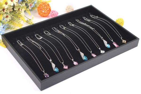 Wholesale 35*24cm Black Velvet Necklace Display Bracelet Curved Showcase Holder Jewelry Display Stand