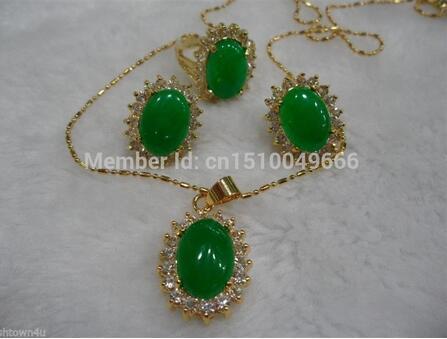 Hot sale free shipping> Beautiful fashion jewelry green jade pendant ring set