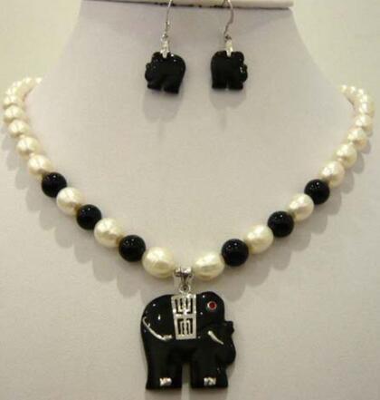 Blanco perla púrpura Natural jade negro elefante colgante, collar, pendiente