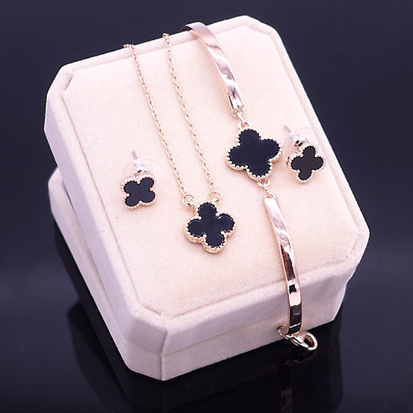 2019 Korean Fashion Jewelry Sets Gold Plated Alloy Four-Leaf Clover Necklace Bracelet Earrings Set Watch Accessories