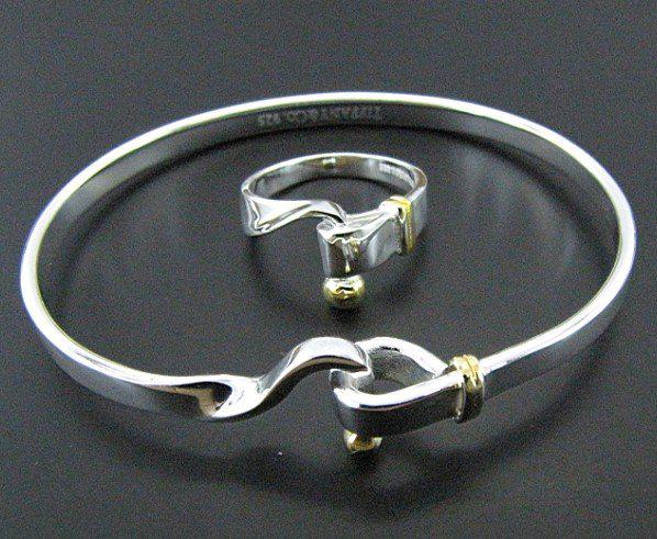 Fashion 925 silver bracelet. The ring. Gold buckle bracelet. The ring 5set