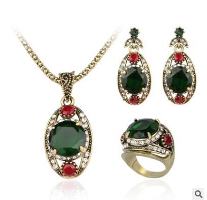 European and American retro Jewelry Set Earrings Necklace Ring three piece emerald crystal gems