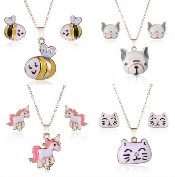 Fashion Animal Jewelry Sets Cute Kitten Honeybee Horse Pendant Necklace and Drop Earrings For Women Statement Jewelry Set Birthday Gift