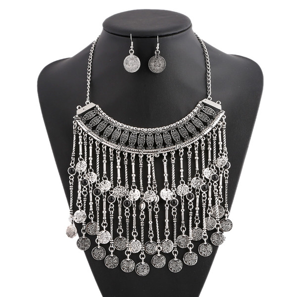 Hot sales metal texture carved tassel necklace pendant women jewelry Europe and the United States fashion trend of retro earing necklace set