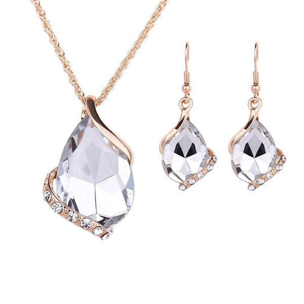 2017 Fashion Crystal with diamante alloy necklace and earring suit tears shape the clothing j
8000
ewelry suit gift for women