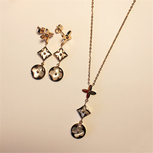 Newest Fashion Designer Flower Pendant Necklaces Dangle Rings Luxury Brand Necklaces Rings Sets Women Quality Fine Jewelry Sets Lover Gift