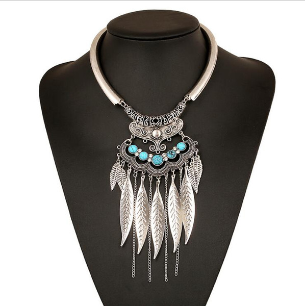 European and American Exaggerated Glossy Leaf Fringed Metal Necklace Fashion Jewelry Chain Necklace accessories