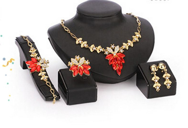 Jewelry Set 18k Gold Filled Austrian Crystal Women Wedding Necklace Bracelet Earring Ring