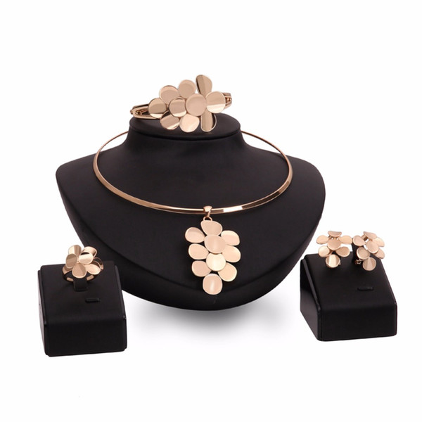 Transmit love gold colour Dress Bridal Jewelry sets for woman Leaves Necklace Earrings Ring Bracelet Party Jewelry sets