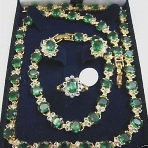 Beautiful Emerald Necklace Bracelet Earring Ring +box