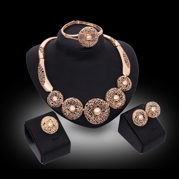 Necklaces Earrings Bangles Rings Jewelry Sets Fashion Women Luxury 18K Gold Plated Hollow Out Circles Party Jewelry 4-Piece Set JS157