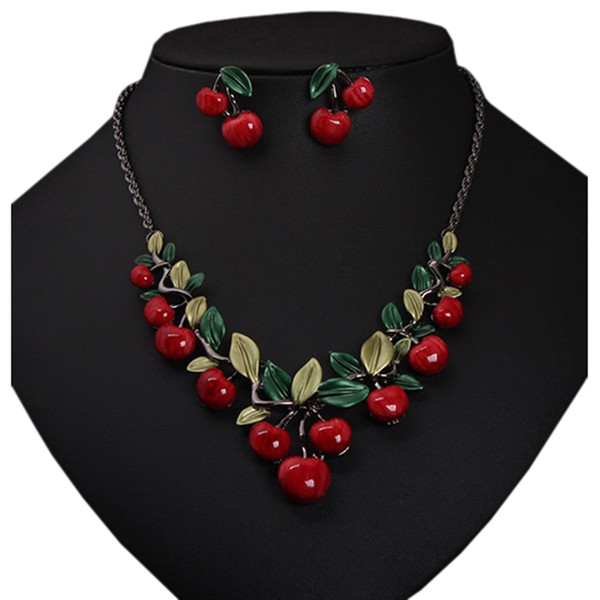 Trendy Women Party Jewelry Set Cherry Leaf Shape Sweet Female Stud Earring Choker Statement Necklace Collar (Color: Red)