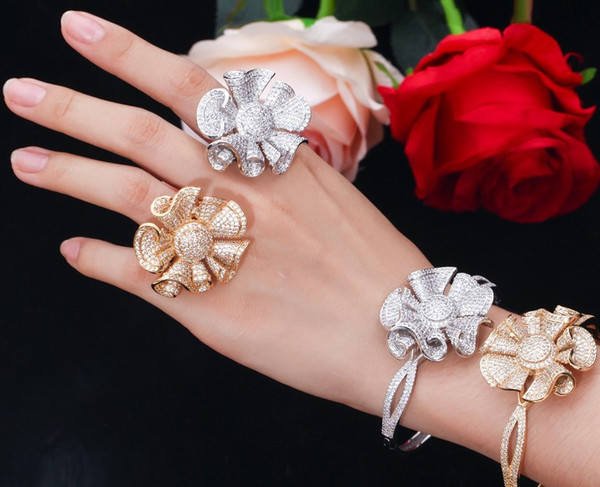 Cross-border hot-selling anti-allergy ring bracelets in Europe and the United States, two sets of zircon-inlaid flower combination set whole