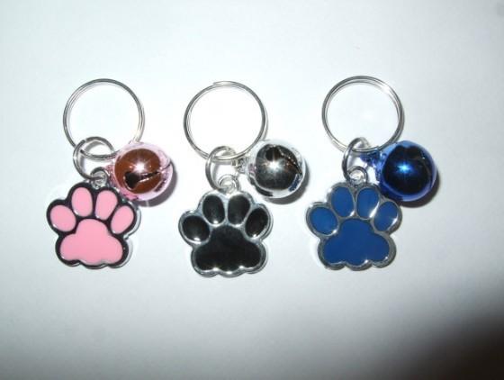 Free Shipping 50PCS Fashion Vintage Mixed Color Enamel Dog Paw Print Bell Charms Keychain Fit DIY Key Chains Accessories N882