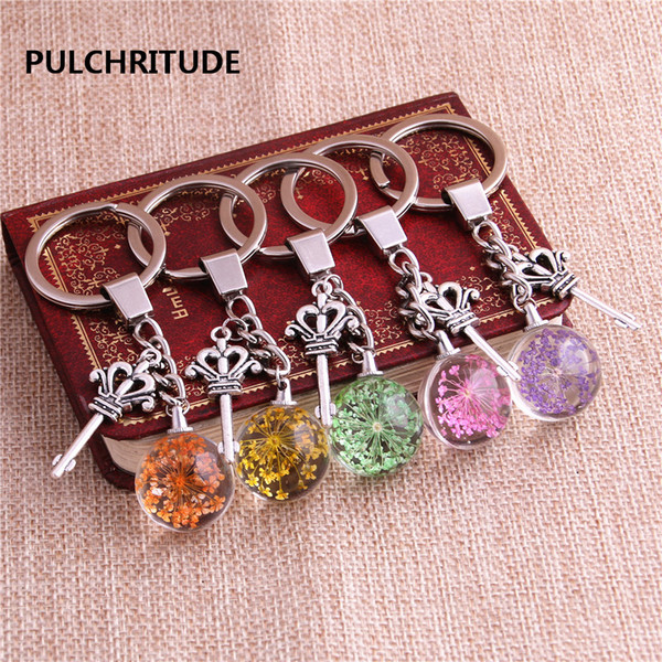 2 pcs/lot Metal KeyChain Crystal Glass Ball Dried Flower Pendant Small Crown Key Charm Key Ring Jewelry Diy C0536