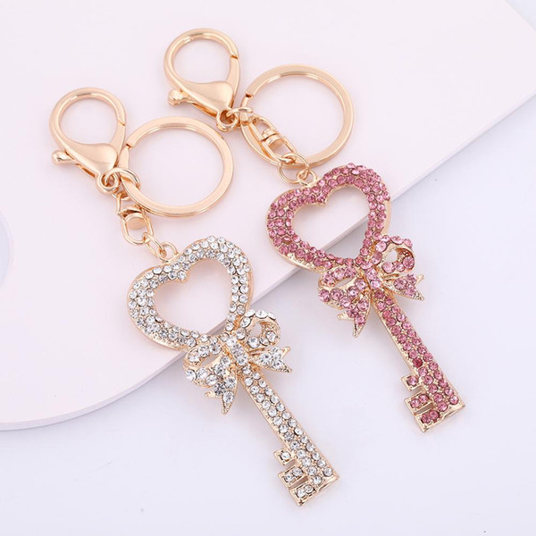 Wholesale Retail Fashion Rose Gold Plated Rhinestones Key Shaped Custom Keychain Metal With Alloy Materal