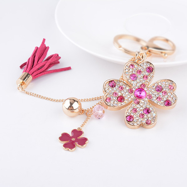 2019 New Beautiful Clover Key Chains Creative Fashion bag Keychain Metal Key Ring Car Accessories Women Bag Charm Drop