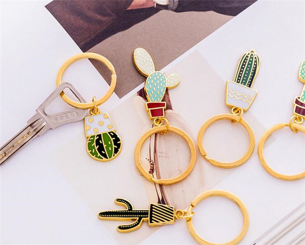 100pcs Cactus Keychains Mini Cute Gold Color Potted Plant Cactus Shape Key Rings Chains Holder For Women Bag Charm Pendant Jewelry J103